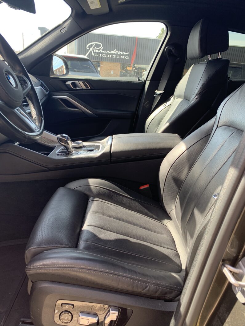 2022 BMW X6 xDrive40i