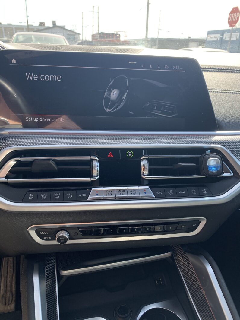 2022 BMW X6 xDrive40i